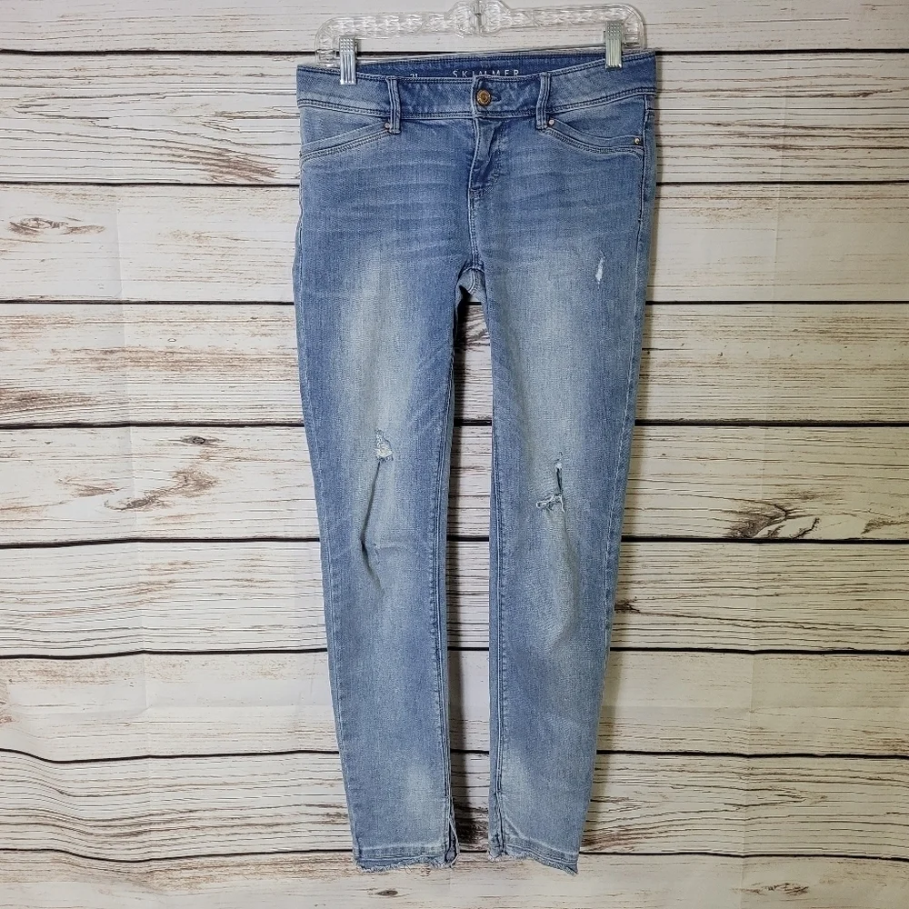 WHBM Distressed Skimmer Jeans Size 2 Long